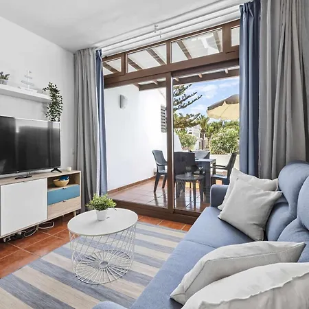 Holyhome Mills 1113 * Costa Teguise