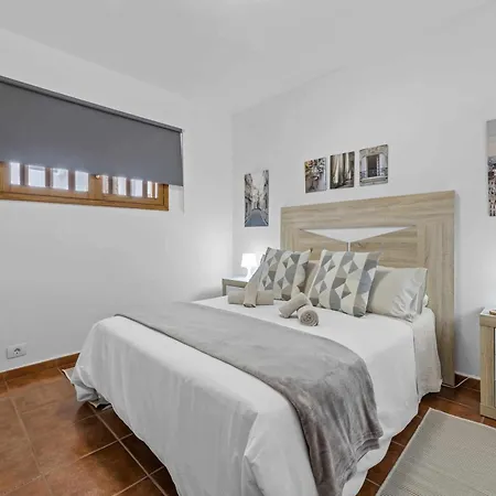 Holyhome Mills 1113 Costa Teguise