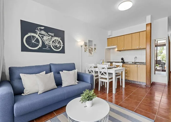 Holyhome Mills 1113 Проживание в семье